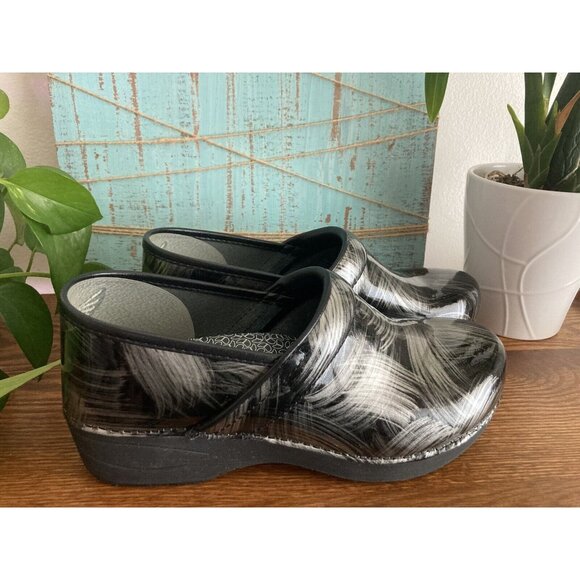 Dansko PRO XP 2.0 Black & Pewter Patent Leather Clogs Women Sz US 10.5-11 EU 41 - Picture 5 of 8